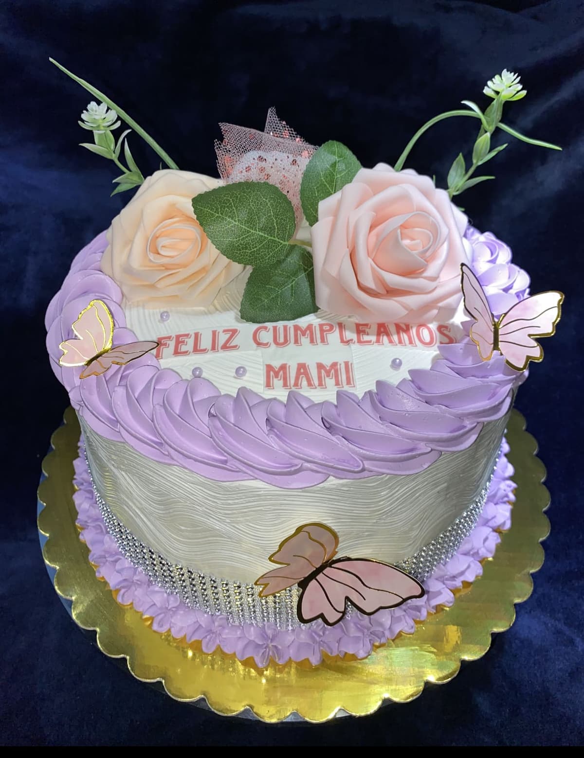 Delicious cake image 7 showcasing our bakery's craftsmanship